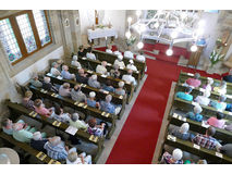 Nachfeier des Mährisch-Neustädter Wachsstockfestes an der Weingartenkapelle (Foto: Karl-Franz Thiede)